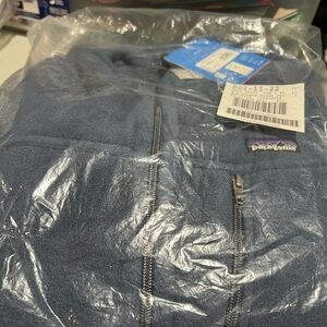 NWT Men’s Patagonia Blue Simple Synchilla Jacket